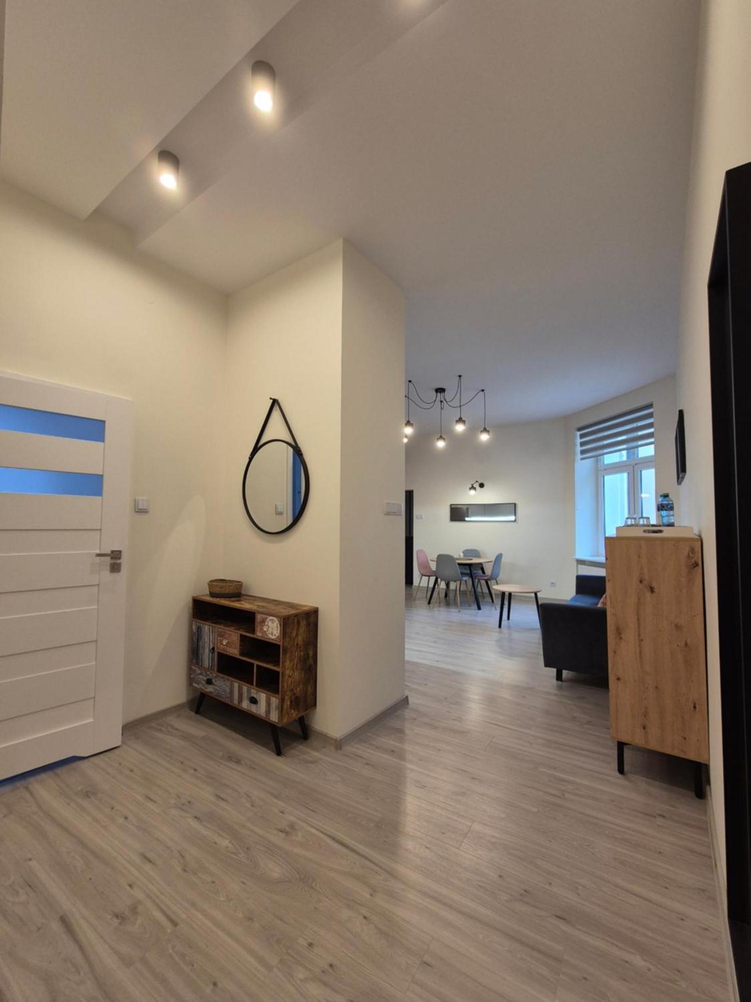 Duzy Komfortowy Apartament W Samym Centrum Przy Manufaktura I Piotrkowska, Blisko Zoo, Fala Apartment Лодз Екстериор снимка