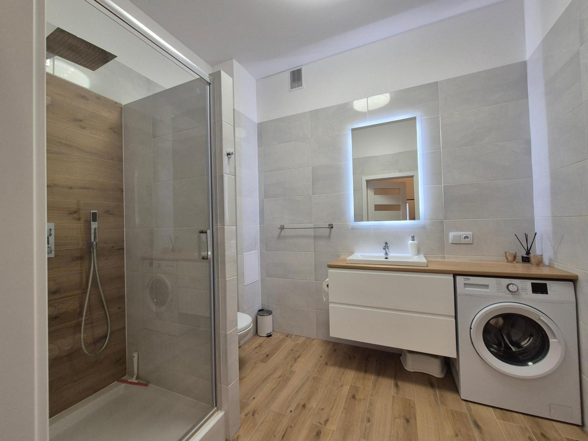 Duzy Komfortowy Apartament W Samym Centrum Przy Manufaktura I Piotrkowska, Blisko Zoo, Fala Apartment Лодз Екстериор снимка